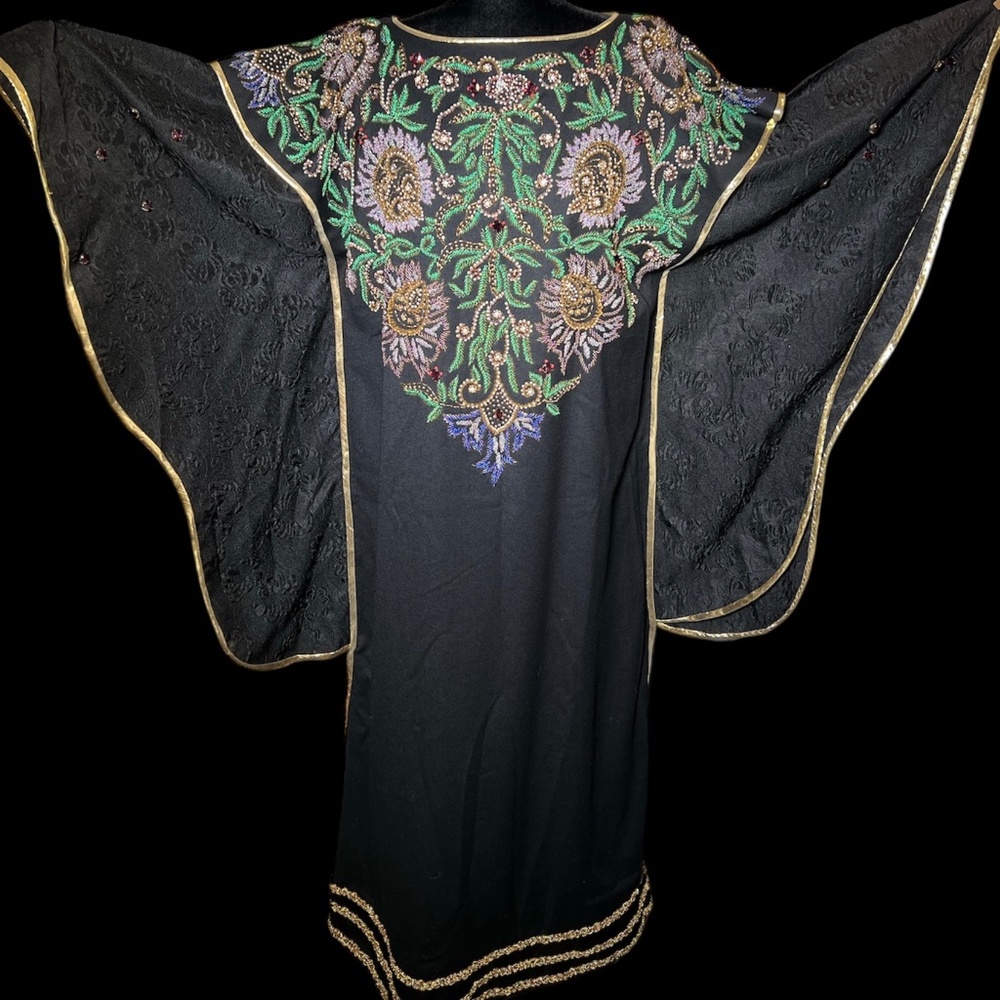 Miss Egypt - Vintage Heavily Beaded Angel Sleeve Hostess Kaftan